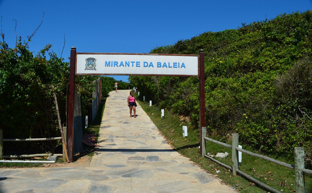 Mirante da Baleia, Rio das Ostras mirante-da-baleia